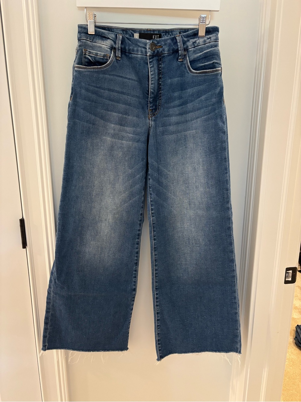 Kut from the Cloth Wide Leg Jeans
